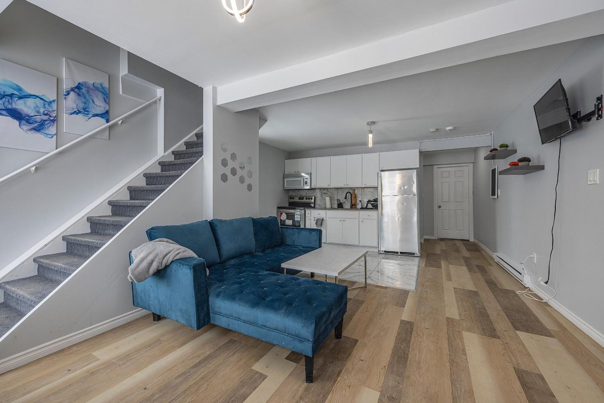 3 Bedroom Appartment-Limestone คิงสตัน ภายนอก รูปภาพ